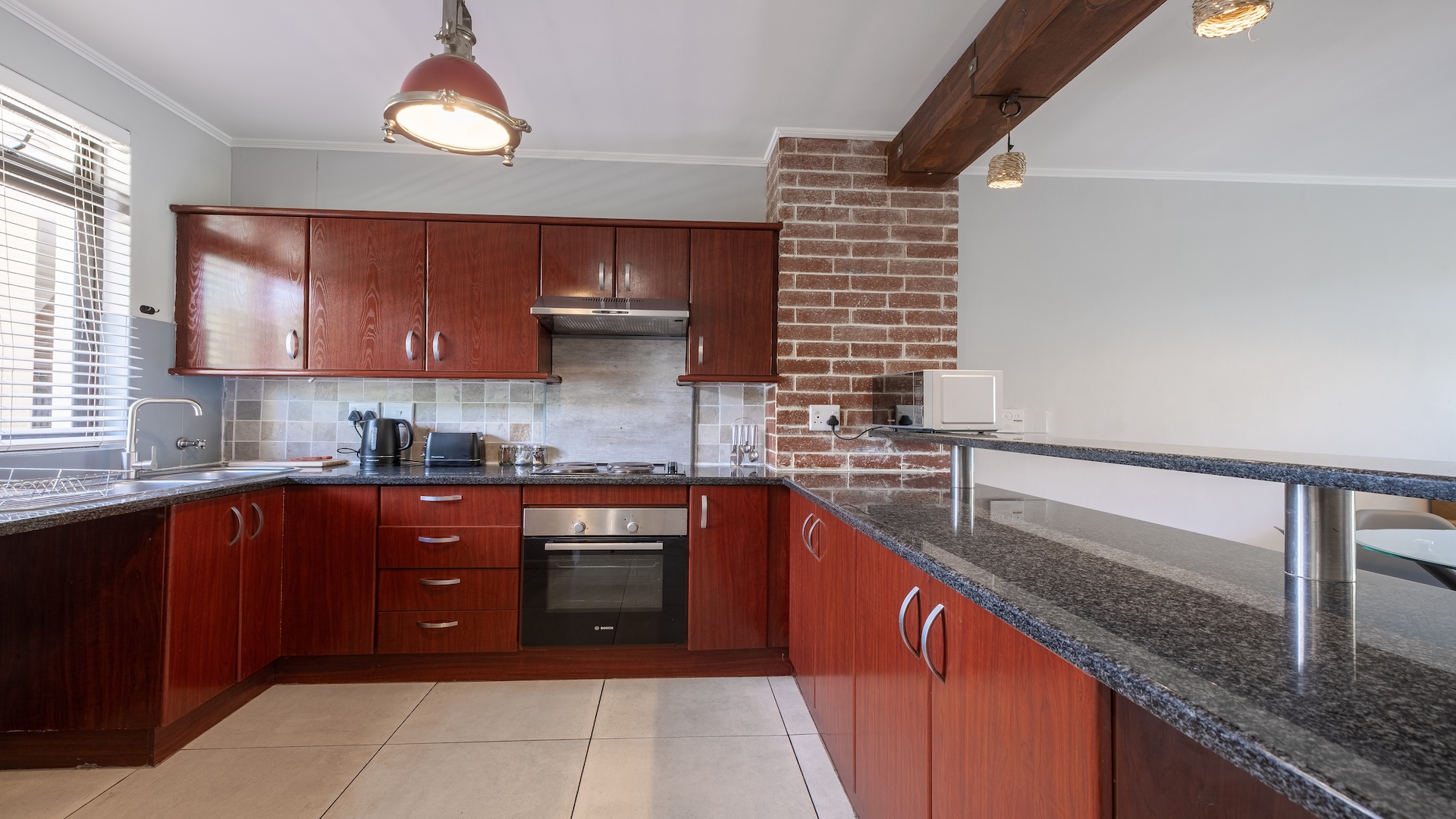 Ibiza 2-Bed - Unit 103 - Sleeps 4 - 3